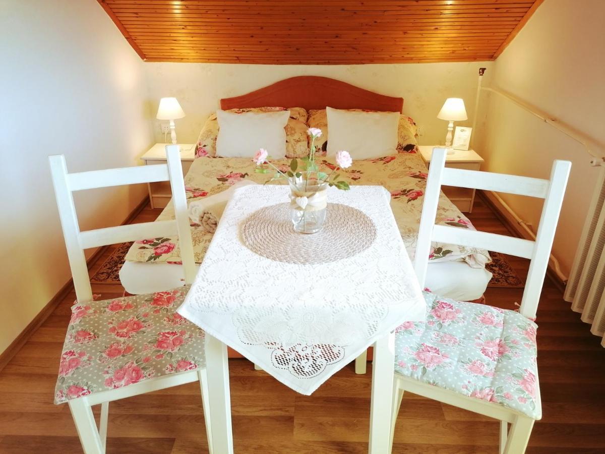 צ'רסגטומאי Elisoria Apartments מראה חיצוני תמונה