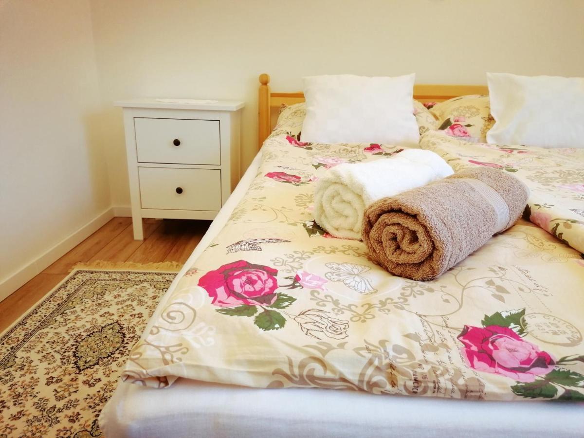 צ'רסגטומאי Elisoria Apartments מראה חיצוני תמונה