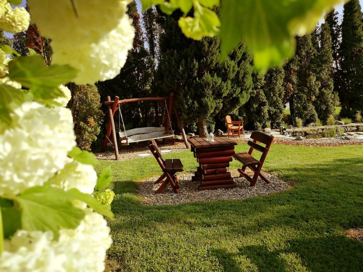 צ'רסגטומאי Elisoria Apartments מראה חיצוני תמונה